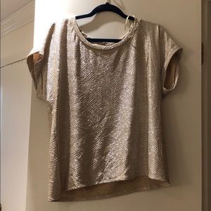 Silver tee